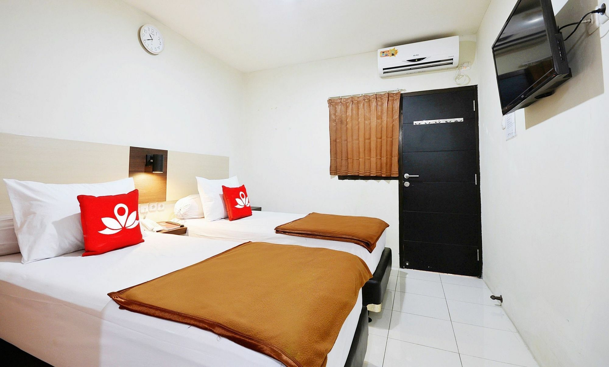 Zen Rooms Kuningan Syariah Jakarta Ngoại thất bức ảnh