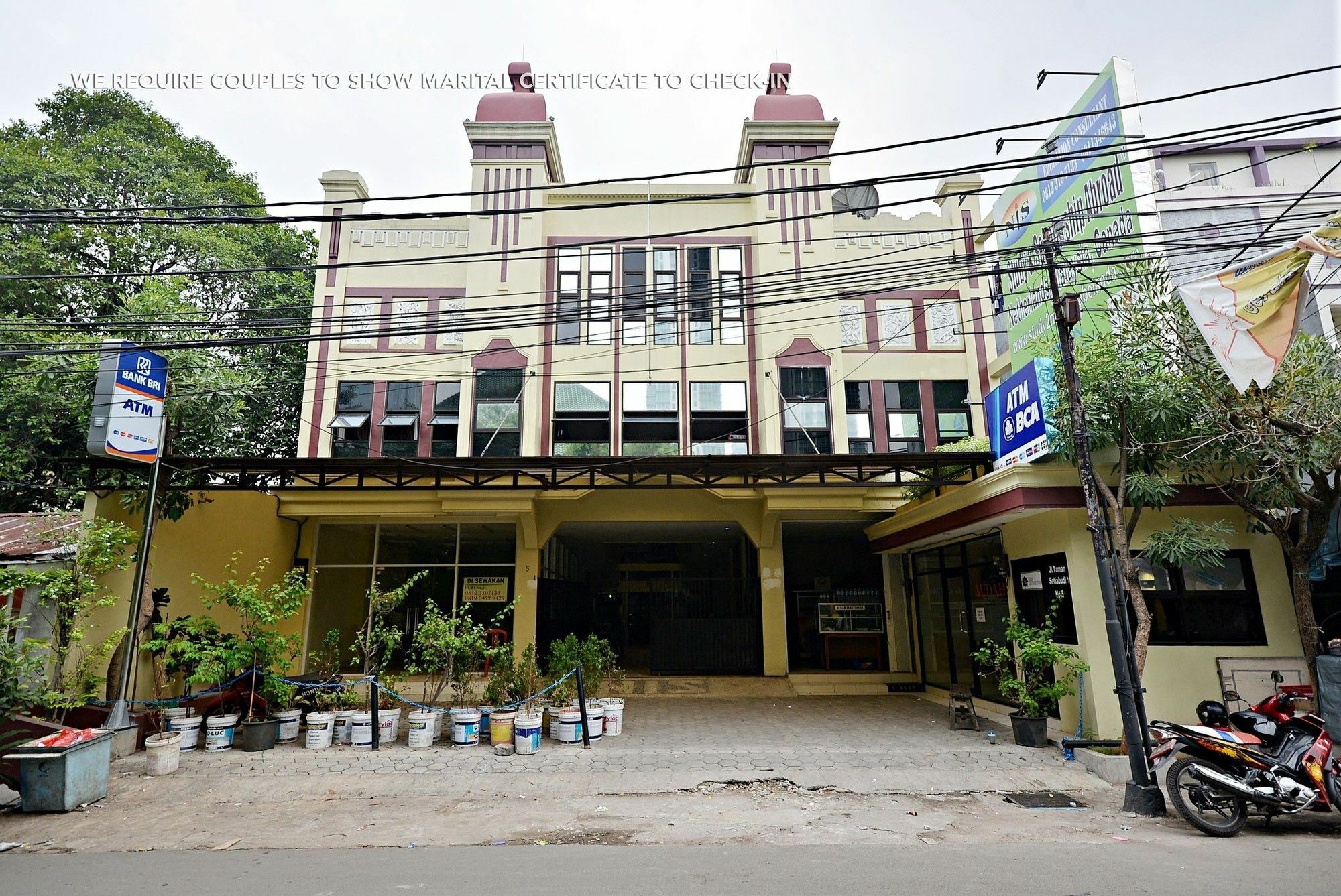 Zen Rooms Kuningan Syariah Jakarta Ngoại thất bức ảnh
