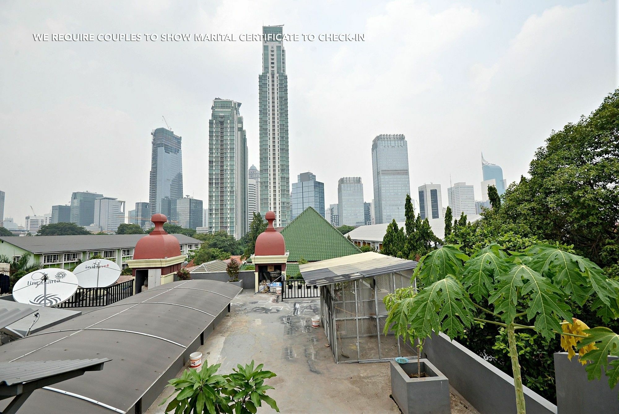 Zen Rooms Kuningan Syariah Jakarta Ngoại thất bức ảnh